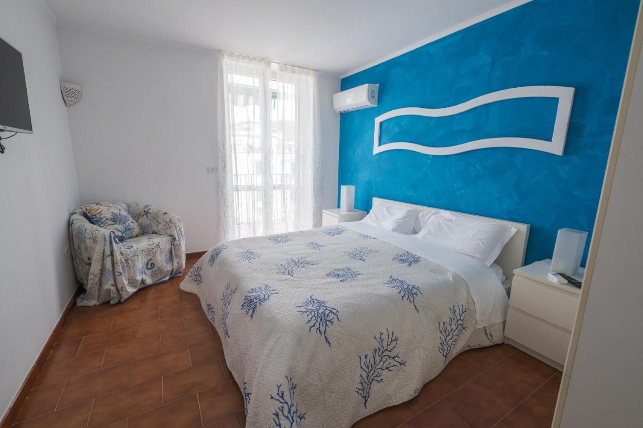 Hotel Borgo Blu Bacoli Exterior foto